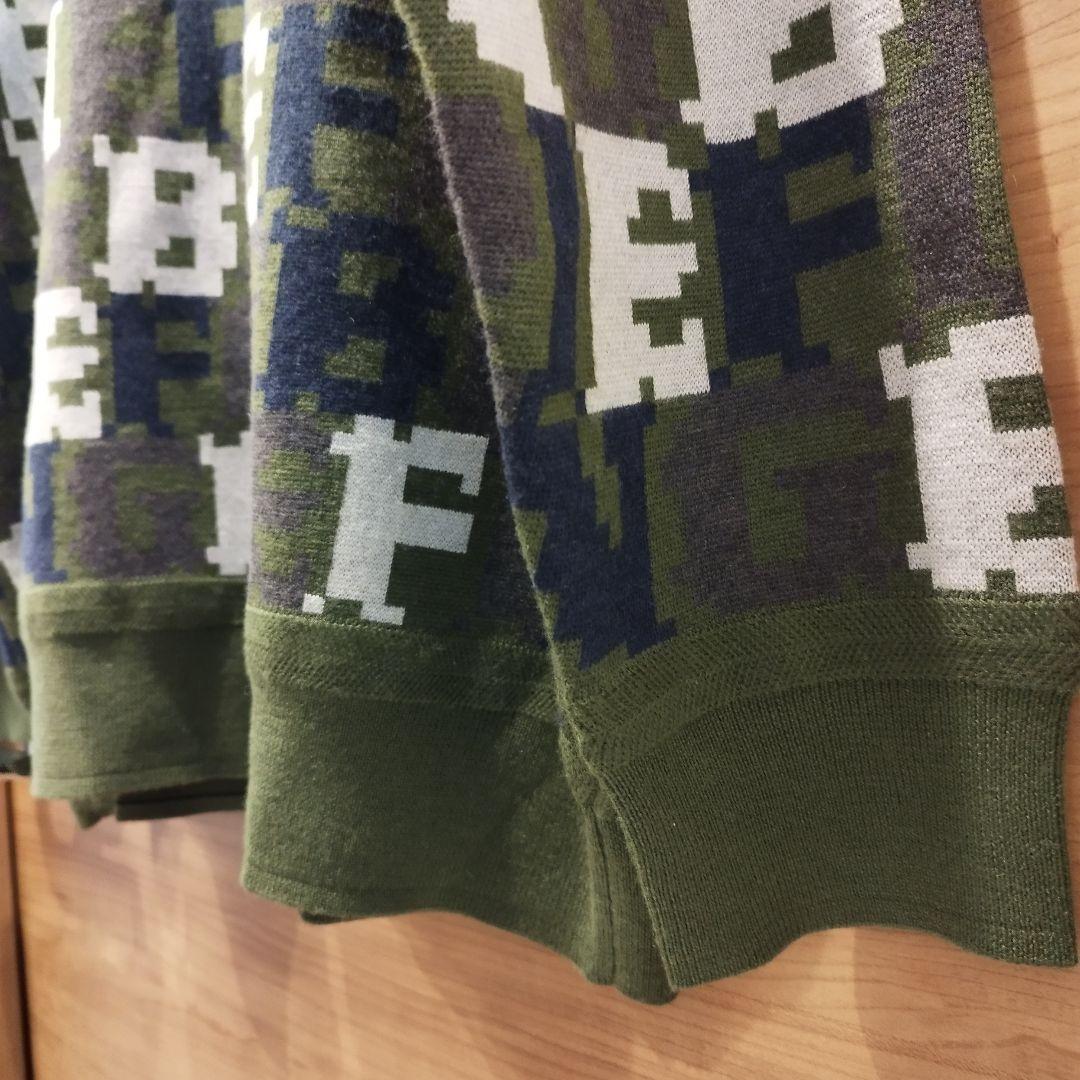 【新品】BRIEFING ブリーフィング オリーブグリーン 文字柄 セーター