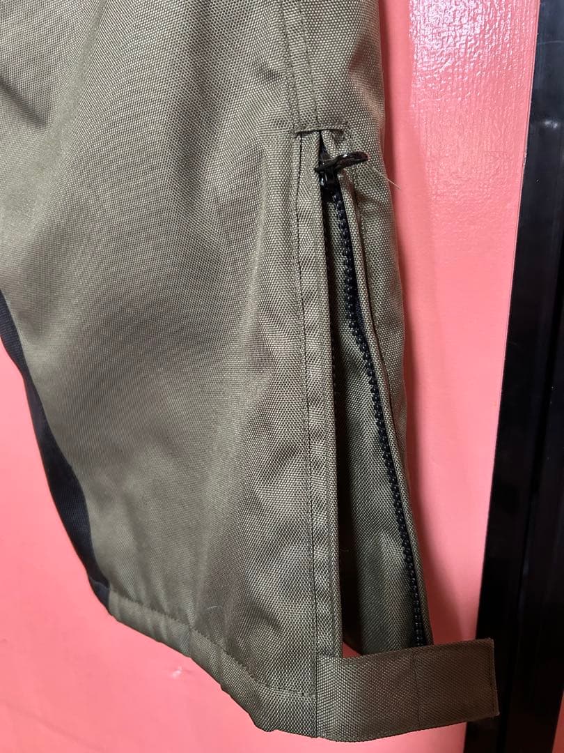 Buggy LLサイズ　カーキー　バイクオーバーパンツ