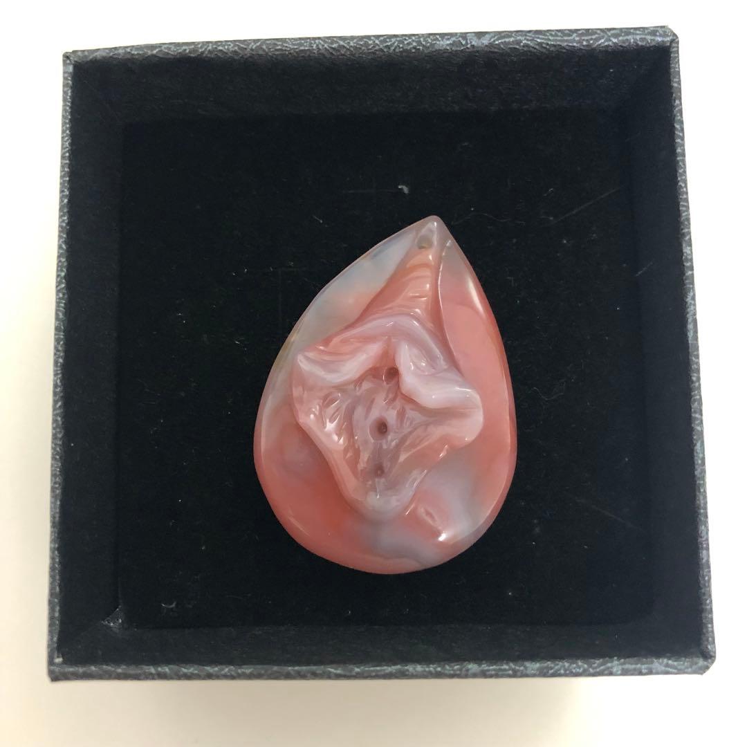 縁結び 女陰 ヌードメノウ 生命の源 女性器 趣味 天然石 瑪瑙 彫り物 A12