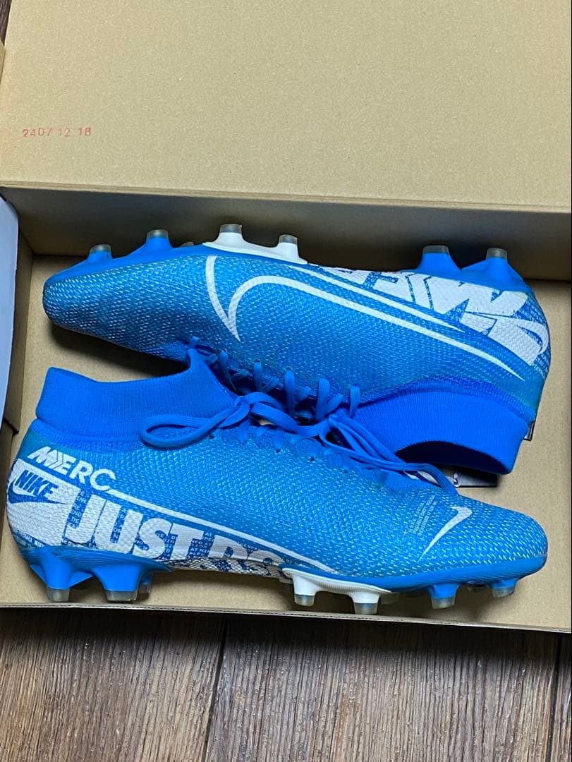 ナイキ マーキュリアル AG PRO 27.5cm