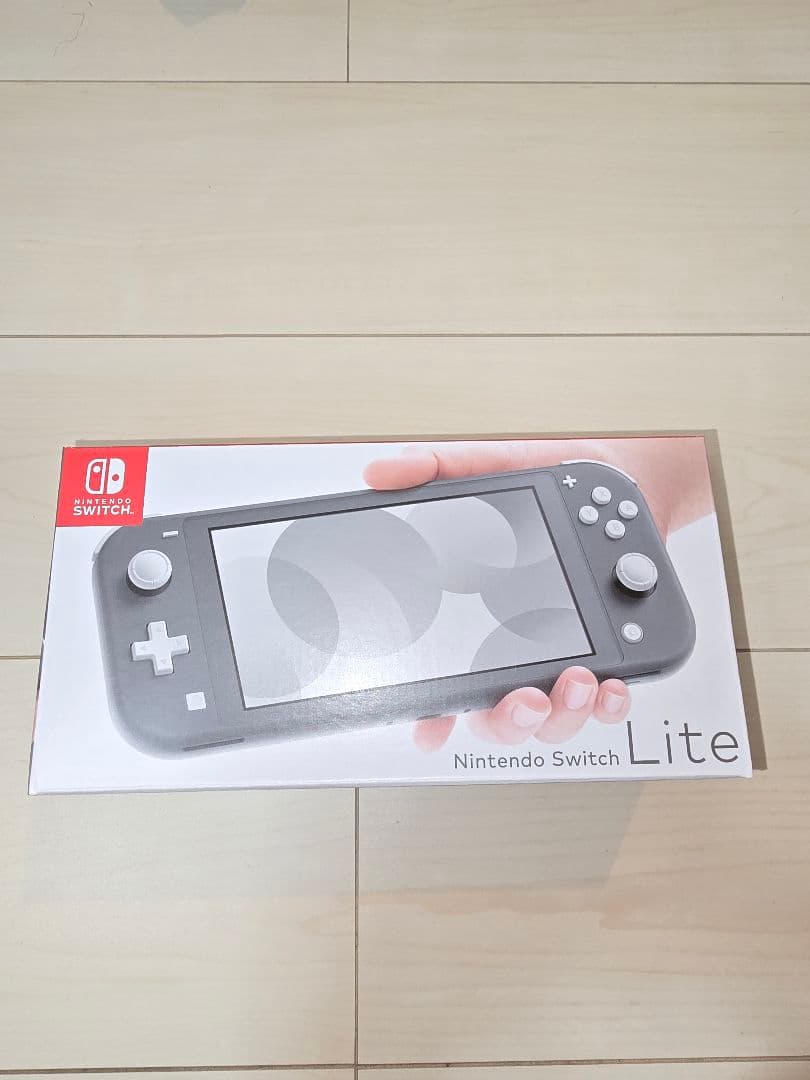 ★任天堂　Switch　ライト　本体　グレー　新品未使用