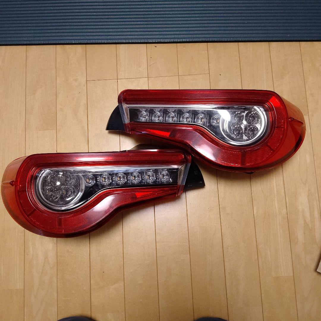 86 ZN6 後期　テールライト