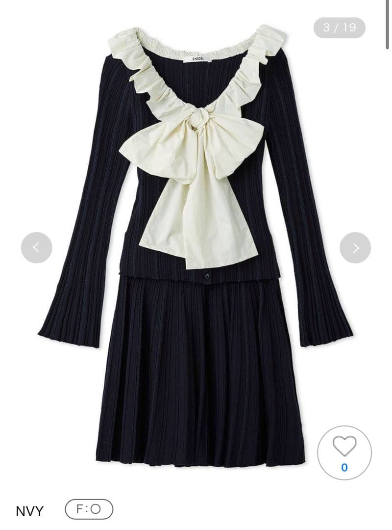 れいら ワンピース