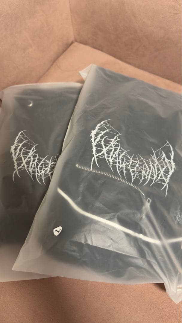 【新品未開封】yxngbratz ベロア上下セットアップ