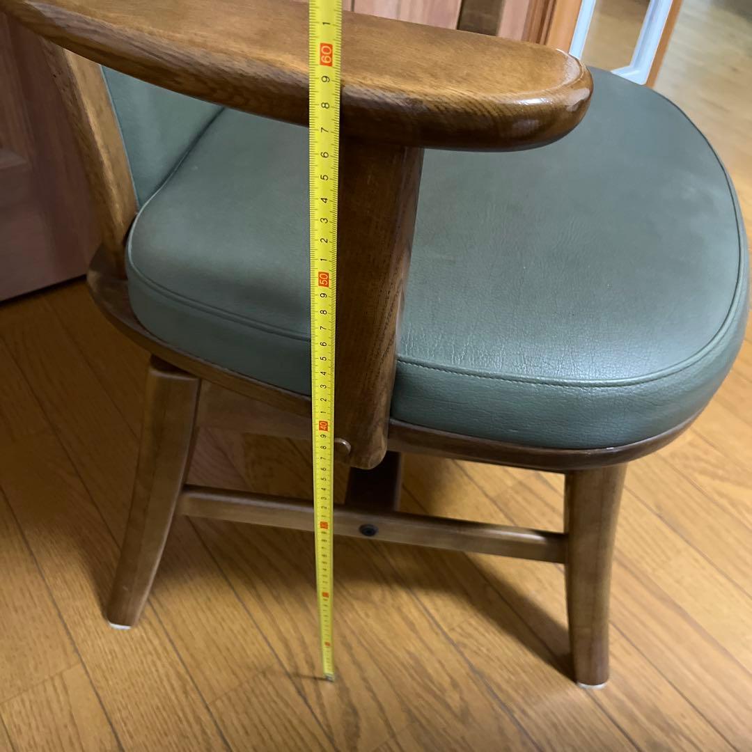 お値下げダイニングチェア回転式　カリモク