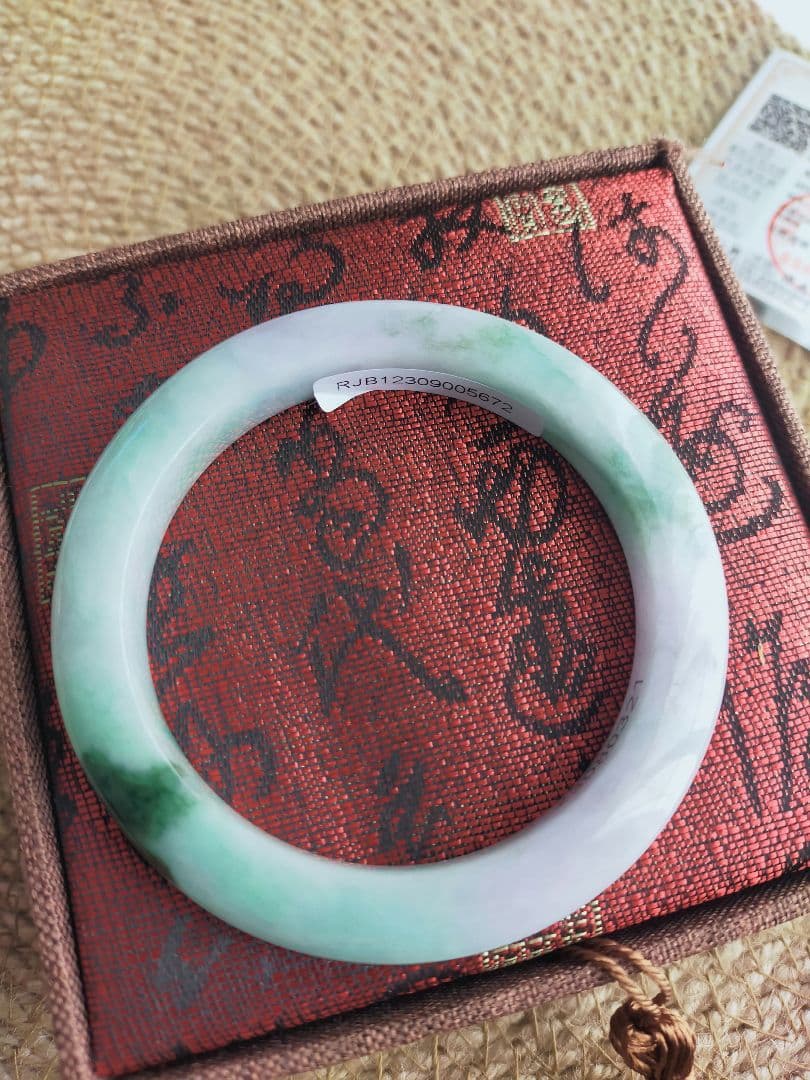 本翡翠バングル薄い緑紫色#54〜#55ジェイダイト