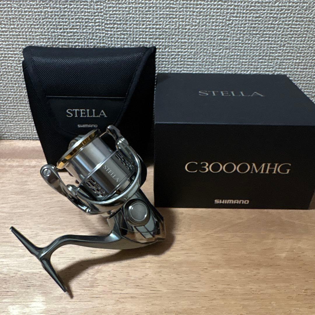 極美品　18ステラ　c3000mhg シマノ