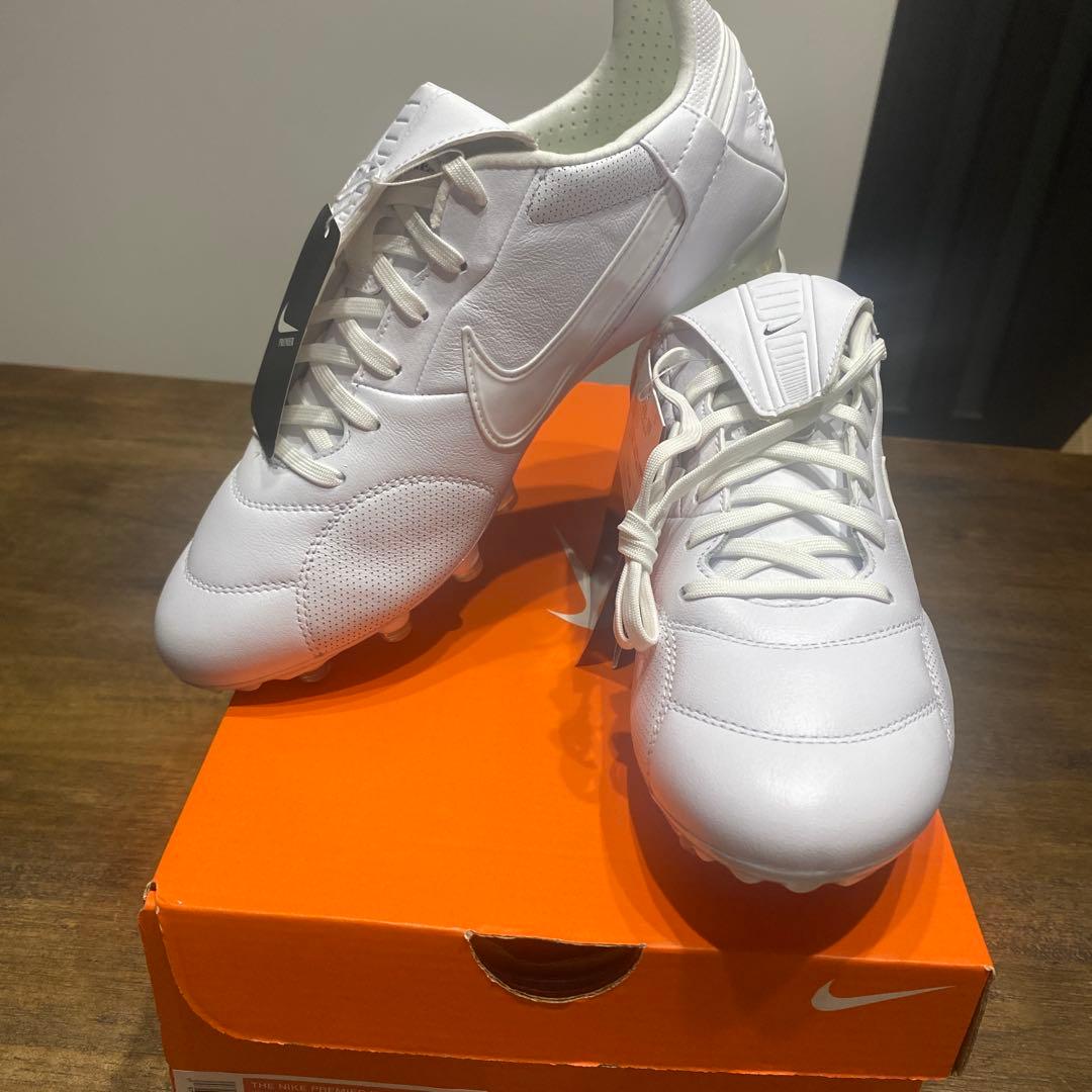 ナイキ　プレミア3 FG