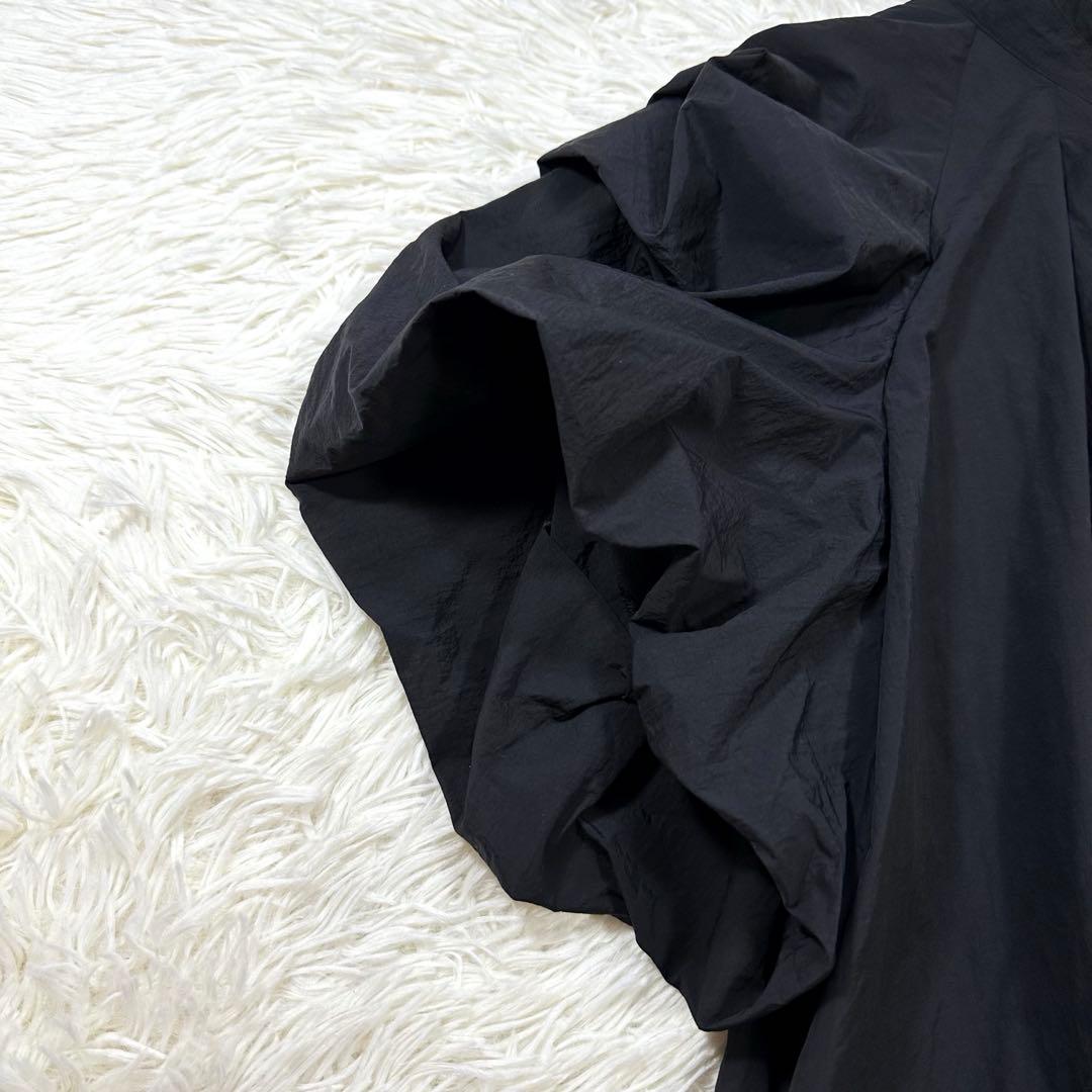 23年 美品 ルフィル ライトナイロンドレス フリル ボリュームスリーブ 黒