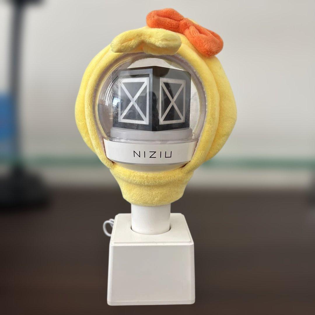 NIZIU ペンライト LIGHT STICK ＋ペンラカバー（ラコ）