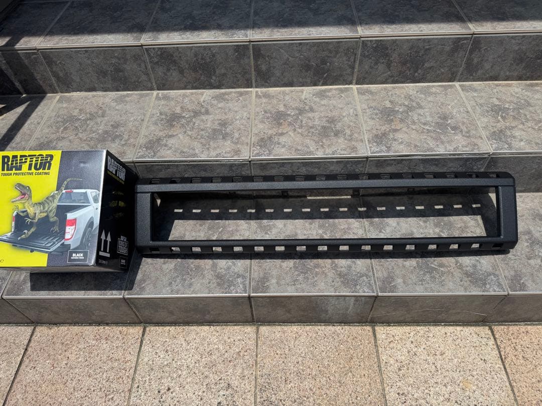 ランドクルーザー　250 グリル　 ラプターライナー塗装