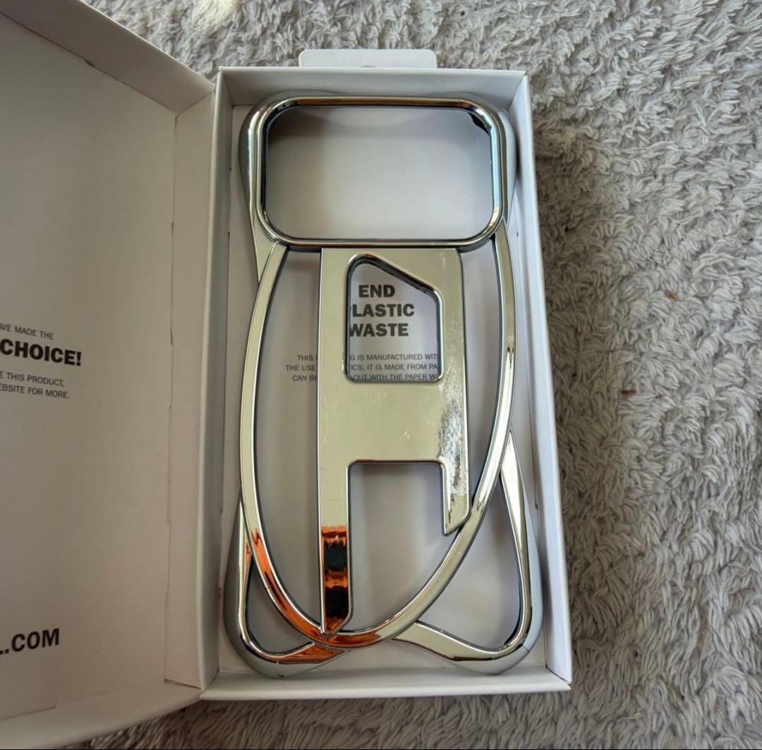 ゲ*コ様 DIESEL CAGED D CASE iPhone 17 Pro