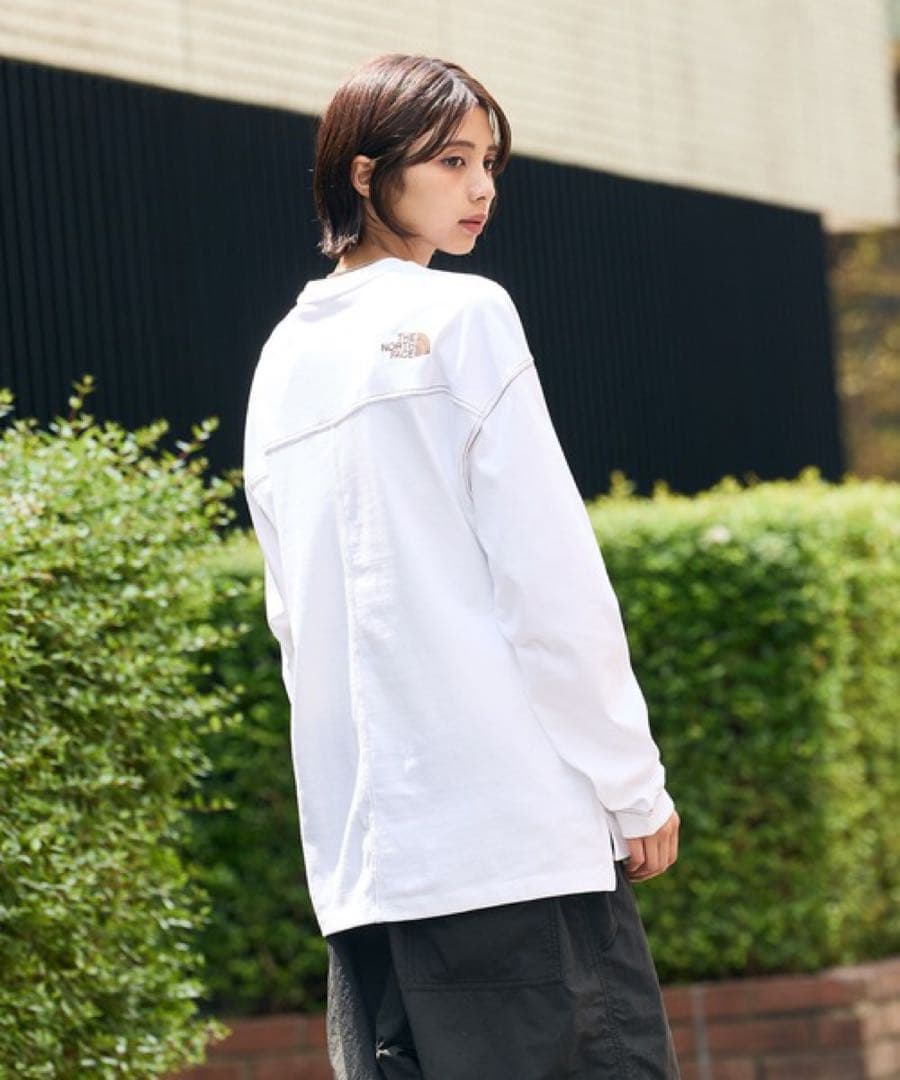 新品未使用　韓国正規 ノースフェイス　ESSENTIAL TEE ホワイト　XL