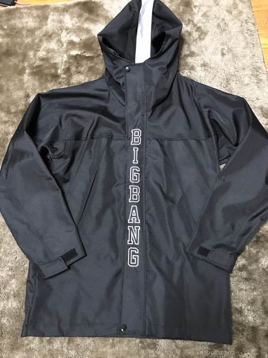 【美品】値下げ‼️BIGBANGビッグバン公式グッズ＊ナイロンジャケット＊Lサイズ