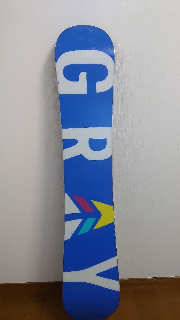 GRAY CUB 132 スノーボード　グレイ　キッズ　キャンバー