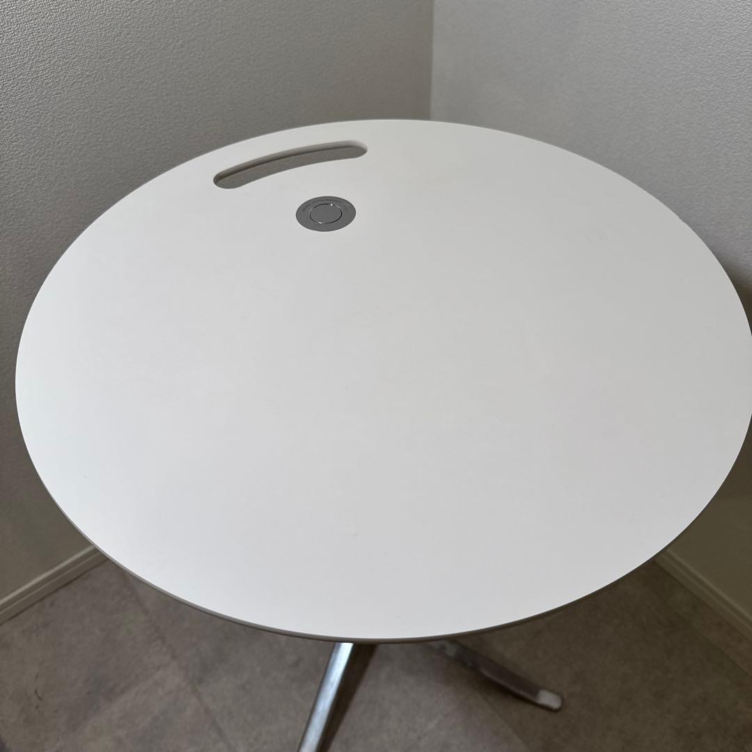 フリッツハンセン　リトルフレンド　サイドテーブル　ホワイト　昇降式　即購入可