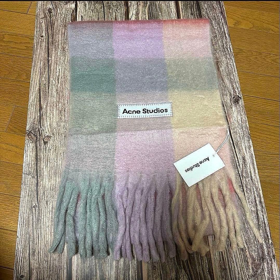 新品未使用Acne Studios モヘアチェックスカーフ