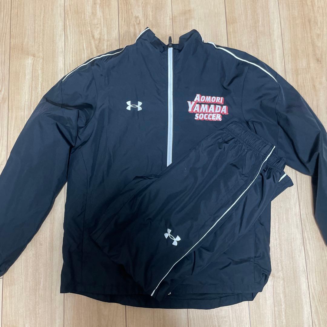 青森山田高校サッカー部　ピステ上下