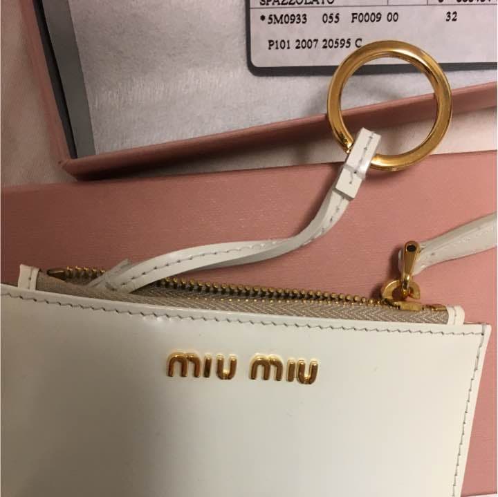 ☆本日限り値下げ☆ミュウミュウ キーケース 新品未使用