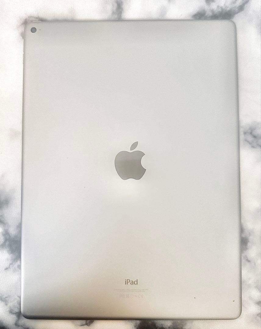 第1世代12.9インチiPad Pro（Wi-Fiモデル）