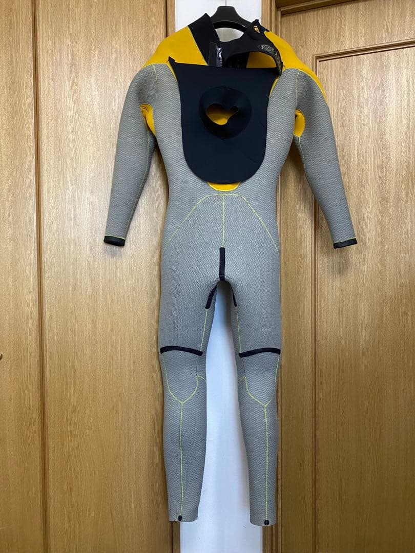 ★裏起毛で暖か‼︎【Be wet】のメンズ用５×３ｍｍセミドライフル　ビーウェット