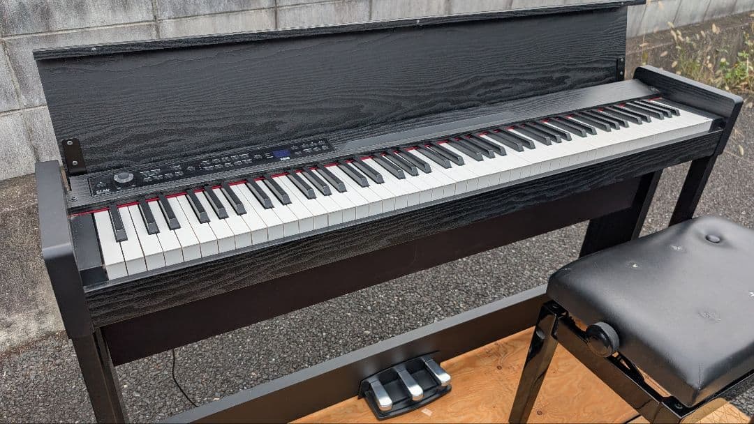 送料込み KORG 電子ピアノ C1 Air 2018年製スリムで激お洒落