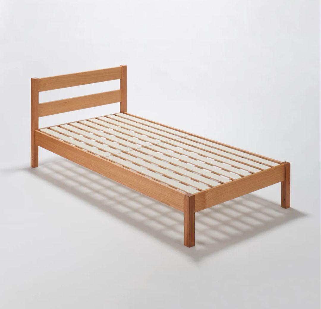 無印良品 シングルベッド (オーク材)