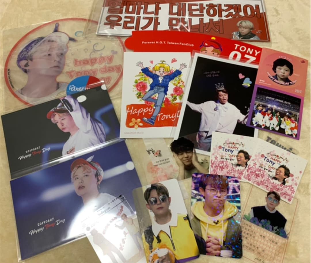 H.O.T. トニーアン 韓国 ファンカフェ グッズ うちわ ステッカー カード