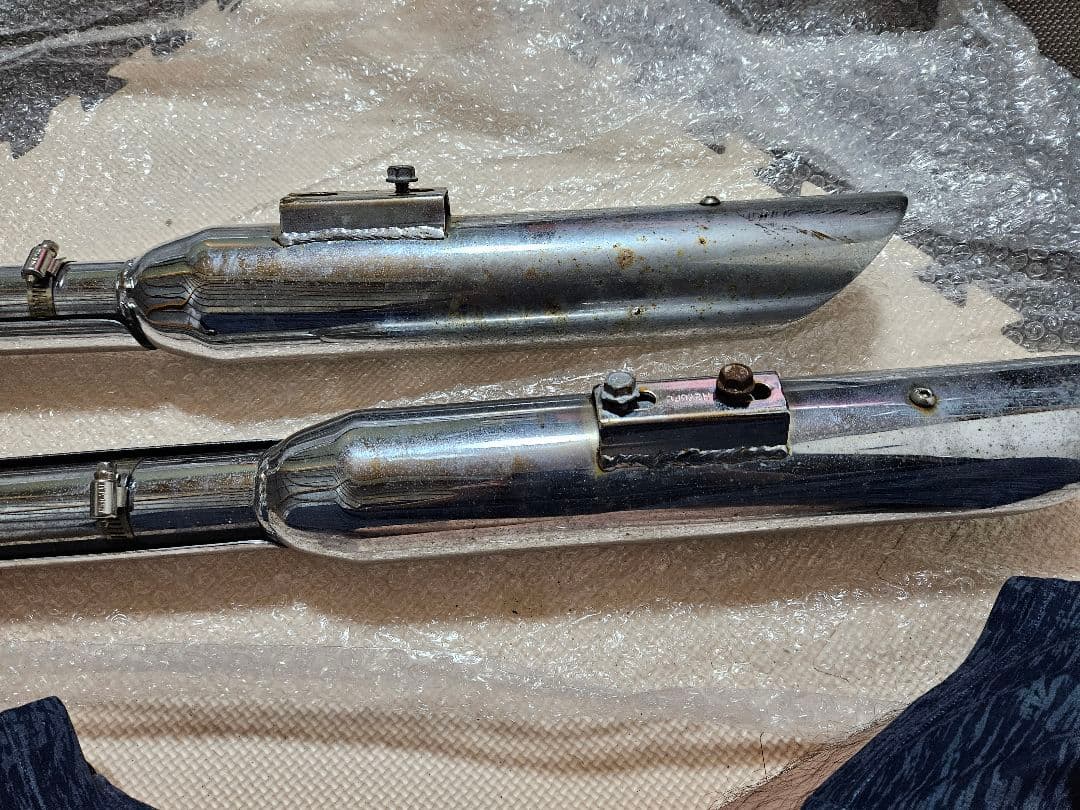 マフラーVANSアンドハインズ