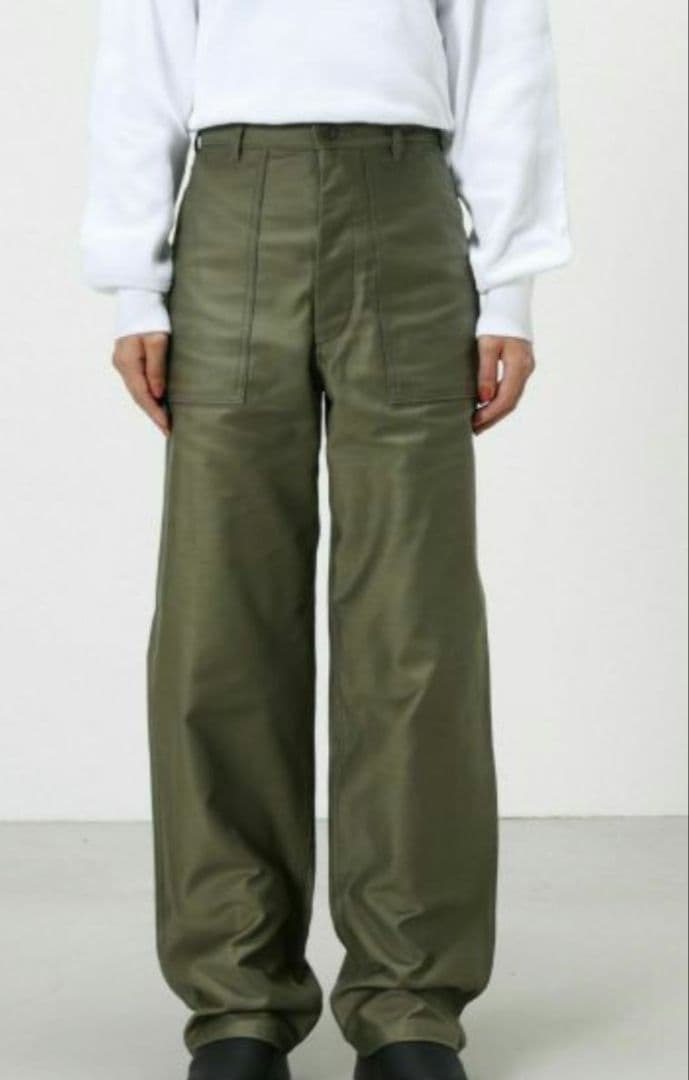 【HYKE(ハイク)】BACK SATIN BAKER PANTS　3