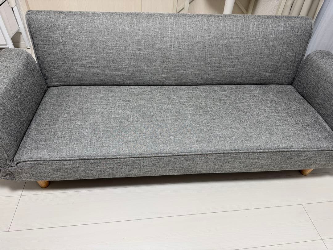 さくらさん専用 グレー 3人掛けソファベッド クッション2個付き LOWYA