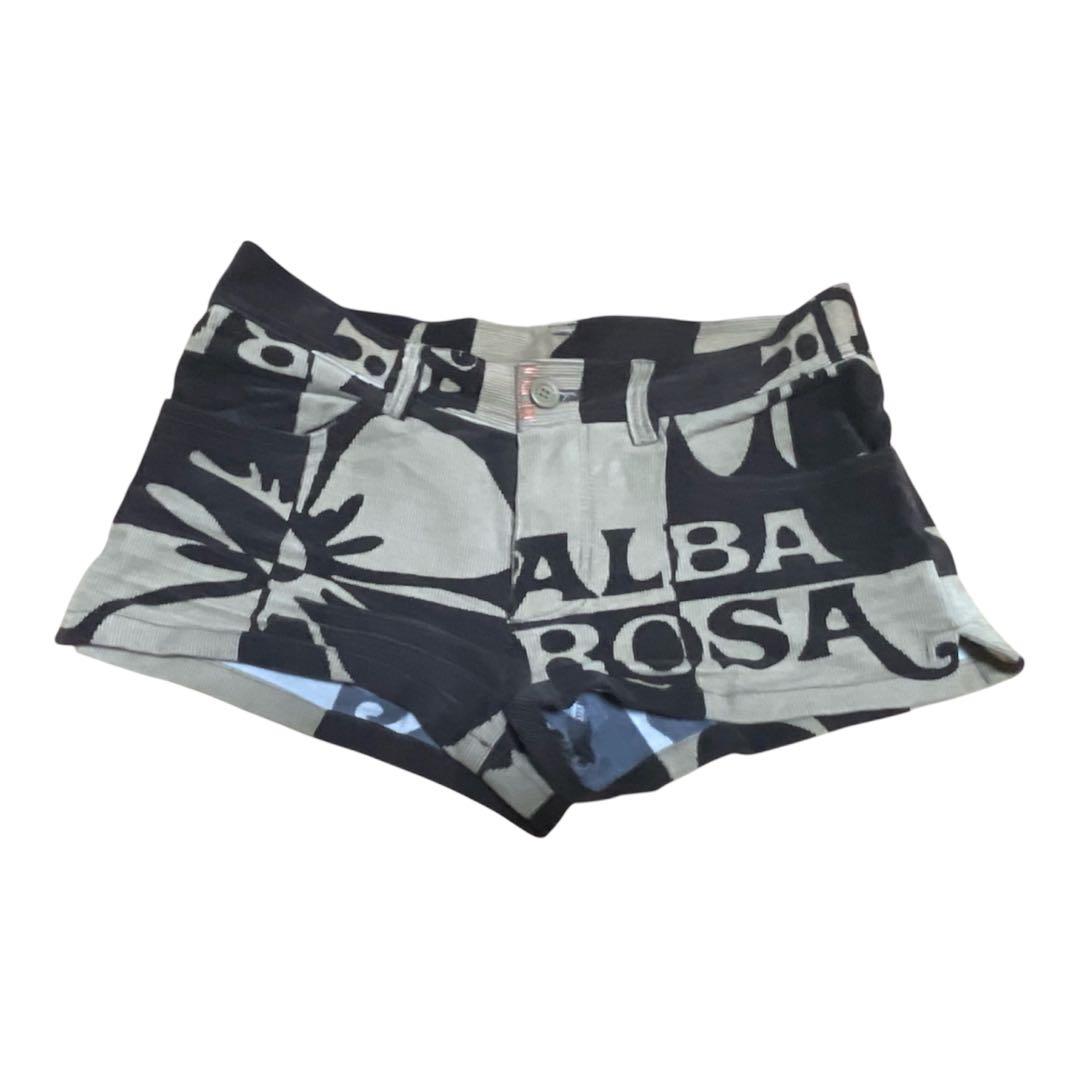 シャルさん専用、アルバALBA ROSA升目ショートパンツ、新品未使用、送料込